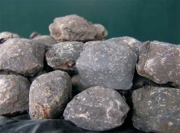 THE IMPORTANT ROLE OF MAGNESIUM-CALCIUM REFRACTORY RAW MATERIALS AND ADDITIVE...